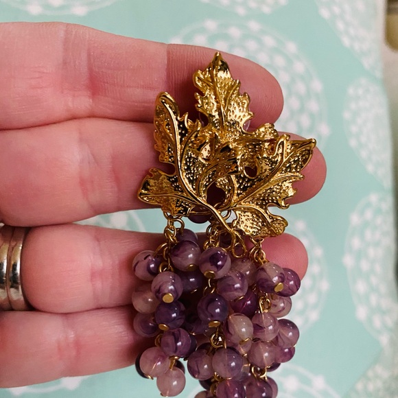 VTG Gold Leaf & Grape Amethyst Purple Beaded Dangle Drop Large 3” Earrings - Picture 2 of 6